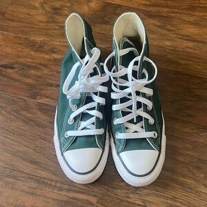 Chuck Taylor All Star Hi Top Converse Sneakers